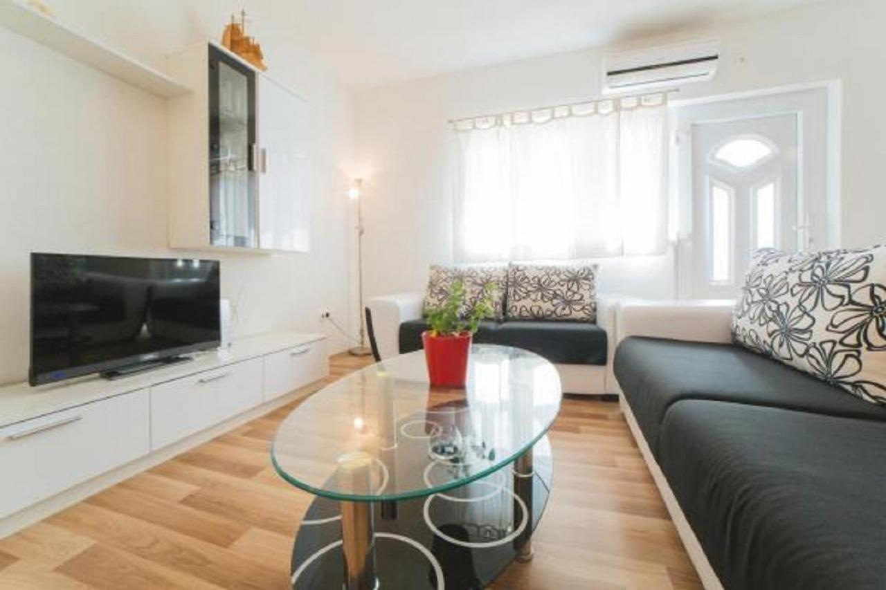 Apartment Chiara Дугі-Рат Екстер'єр фото